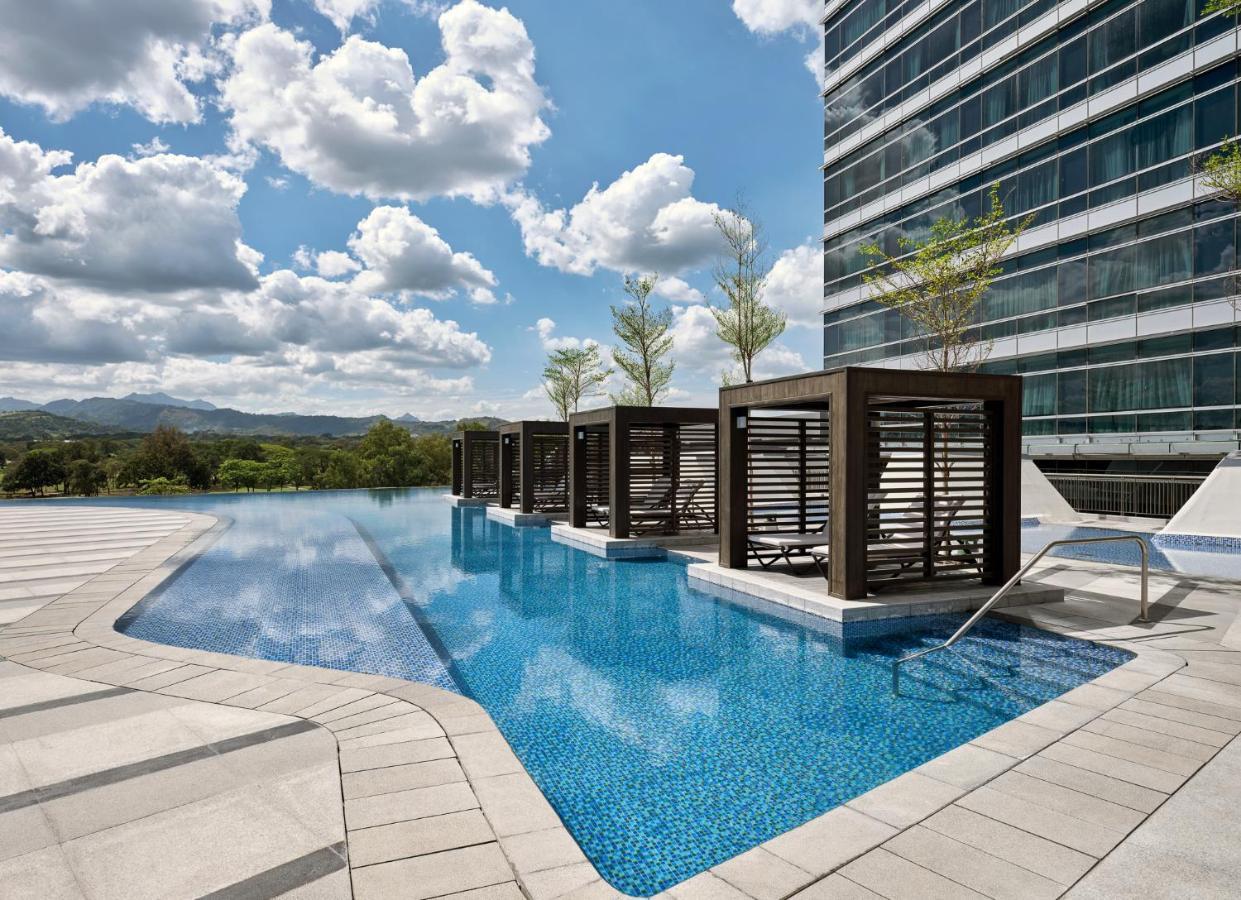 Swissôtel Clark Philippines Clark Field Exterior foto